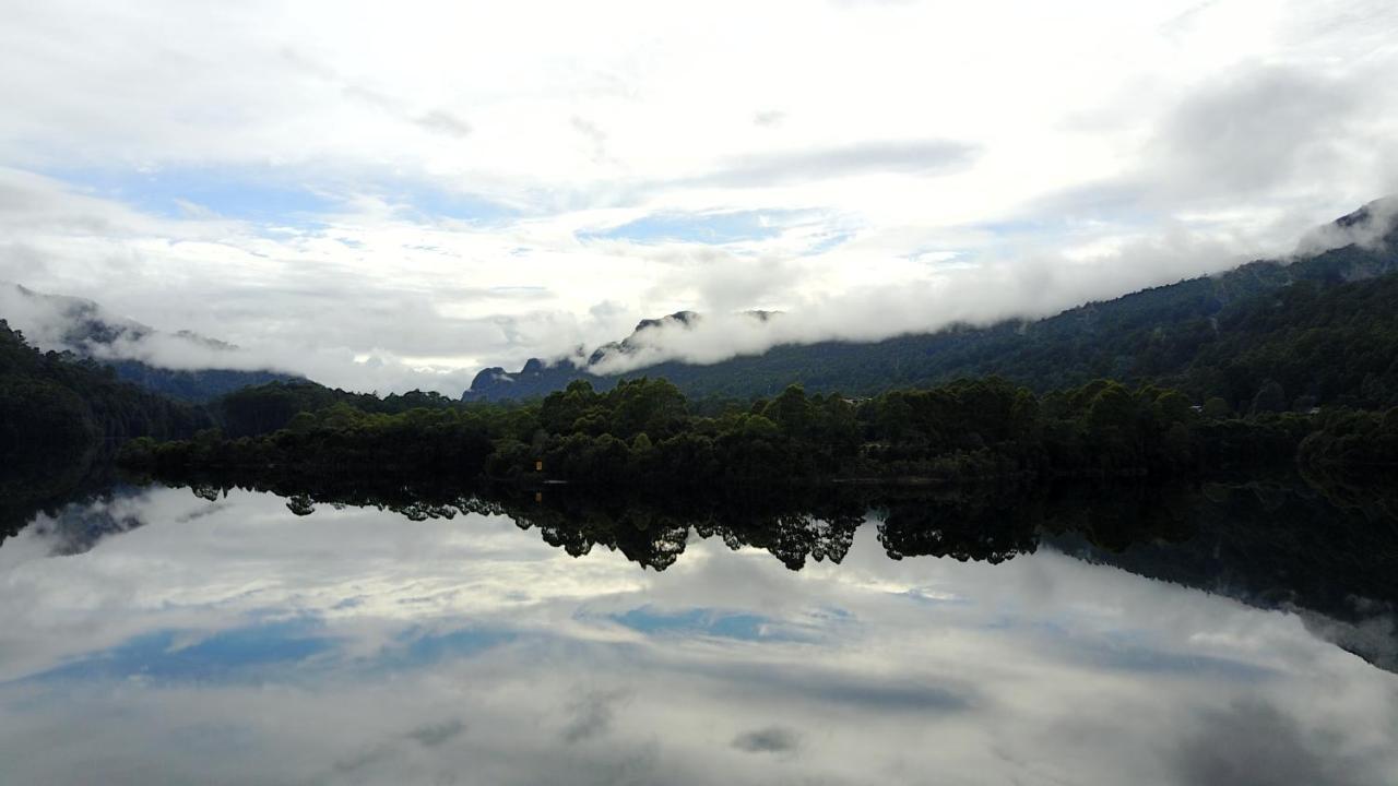 Tullah Lakeside Lodge Екстериор снимка