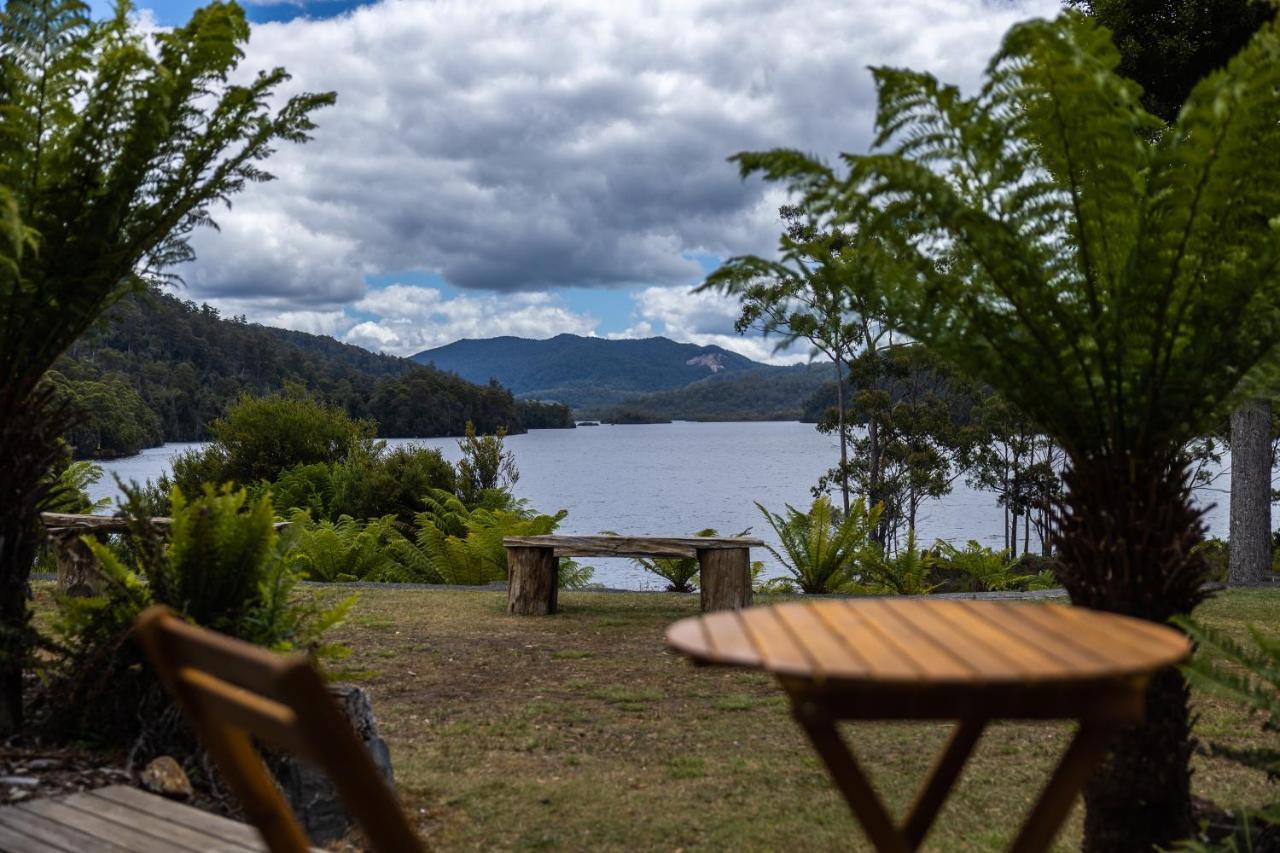 Tullah Lakeside Lodge Екстериор снимка