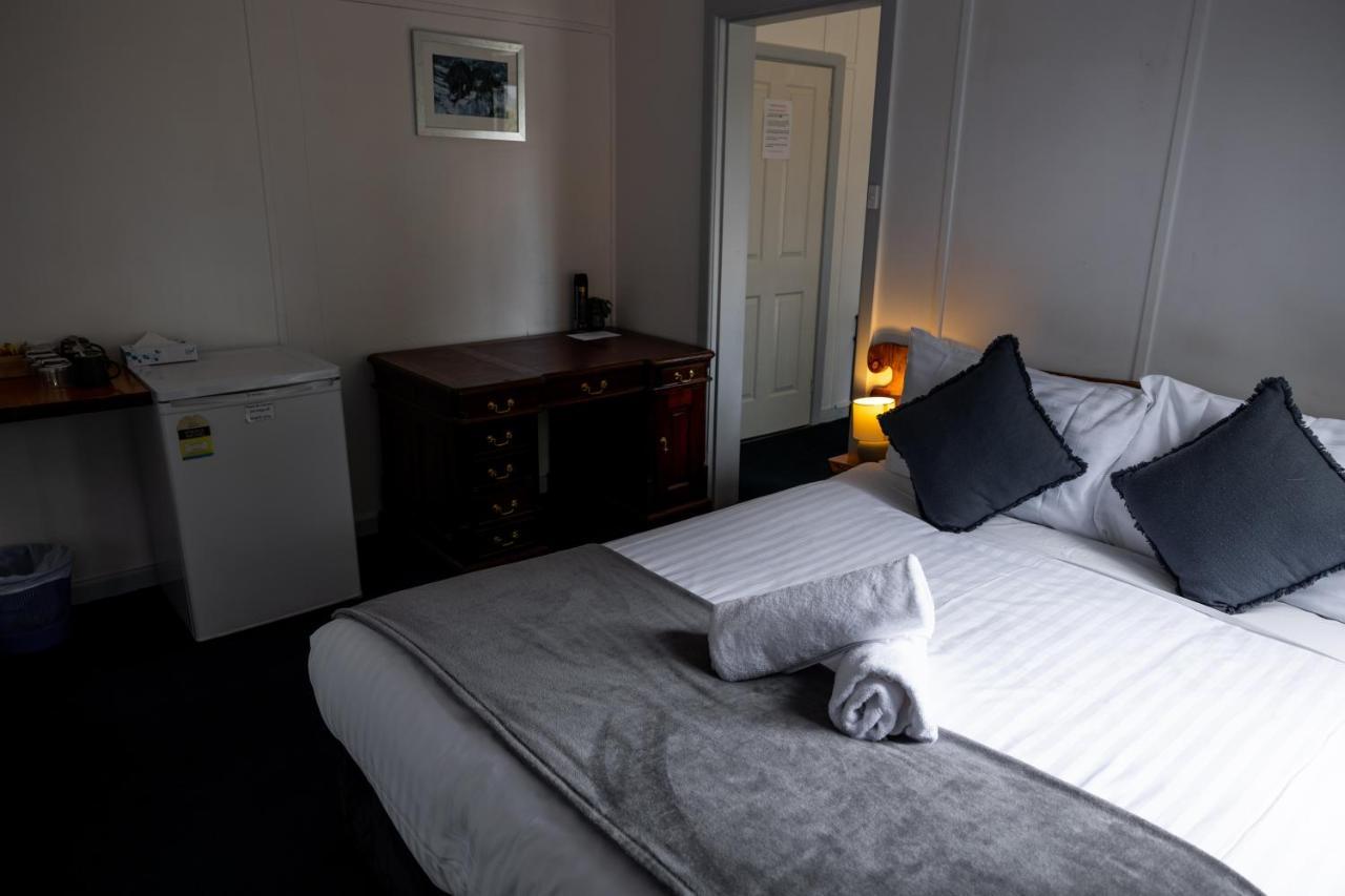 Tullah Lakeside Lodge Екстериор снимка